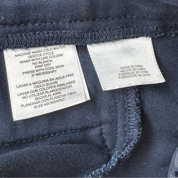 Jones New York Blue Cropped Ankle Pants Relaxed Fit - Picture 7 of 7